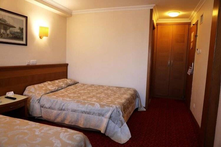Yavuz Otel