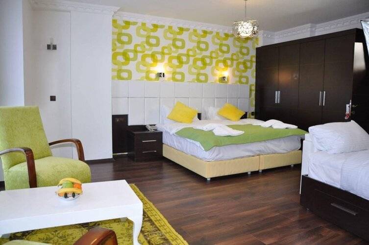 Kumru Hotel
