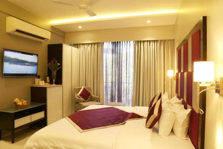 The Flora Grand