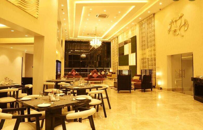 The Flora Grand