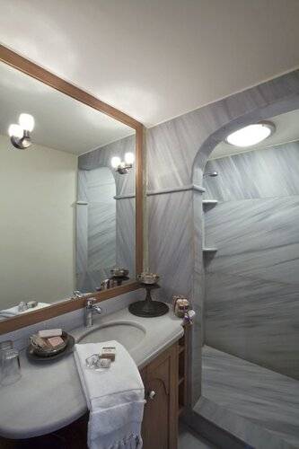 Hotel Empress Zoe