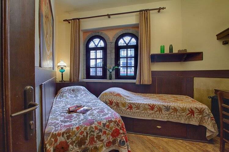 Hotel Empress Zoe
