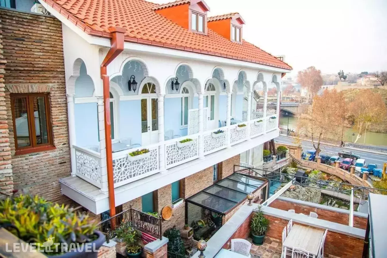 Аивани Старый Тбилиси