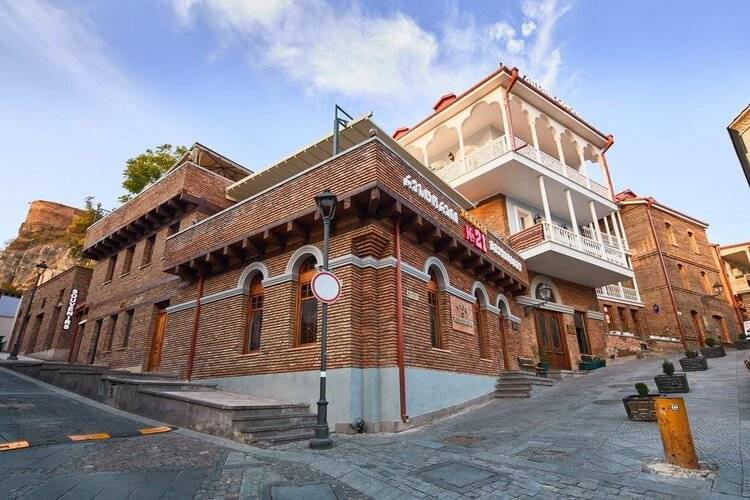 Аивани Старый Тбилиси