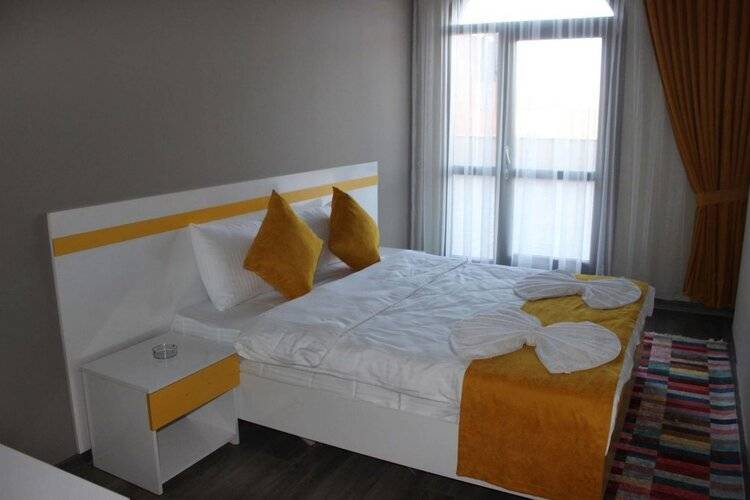 Agora Suites