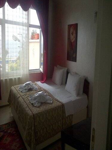 Ayroom
