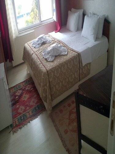 Ayroom