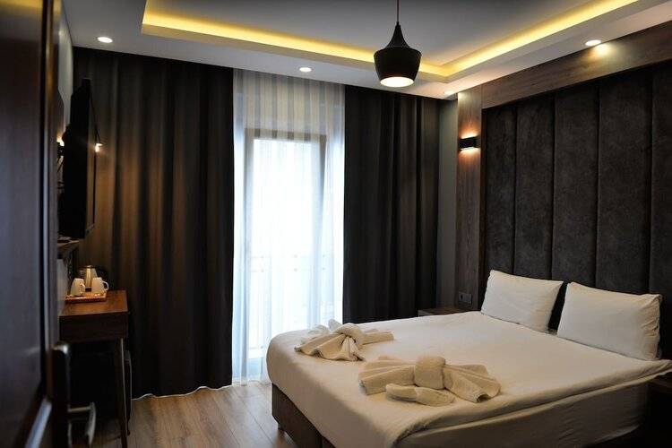 Basilissis Hotel