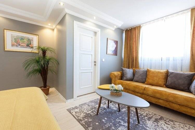 Galata Port Flat Company