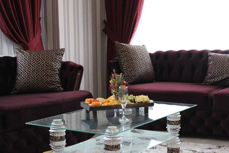 Quars Suite