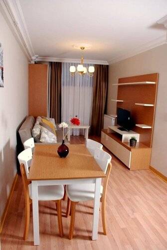Homelike Residence
