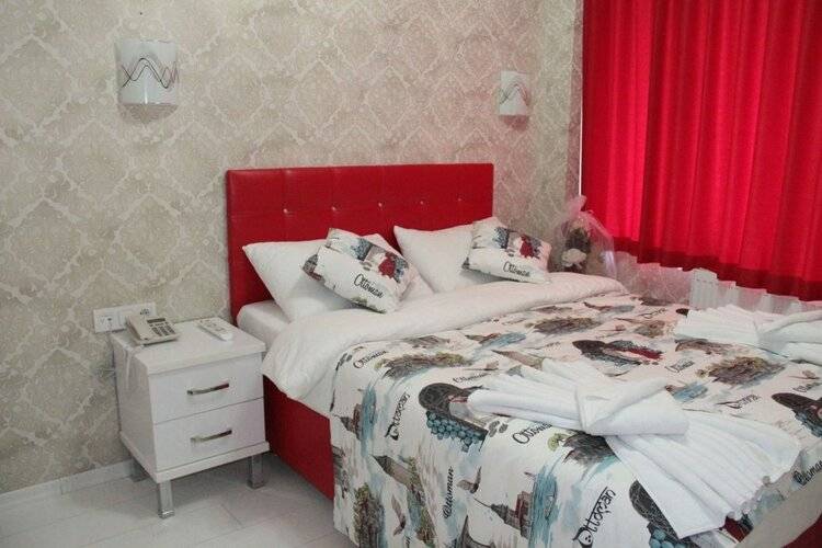 Hotel Ottoman 2 Class