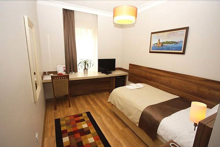 My Rose Hotel