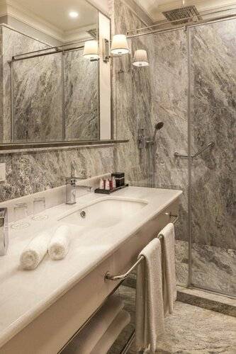 Nevv Bosphorus Hotel & Suites