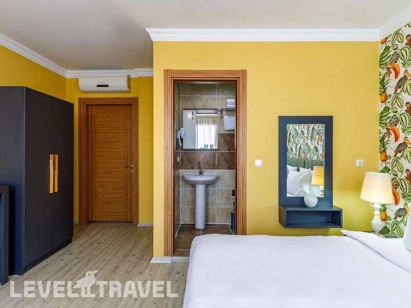 Фотография Senior Pera Suites