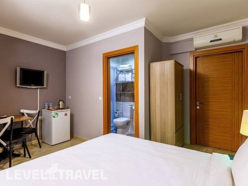 Фотография Senior Pera Suites