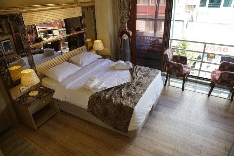 Holiday Business Otel