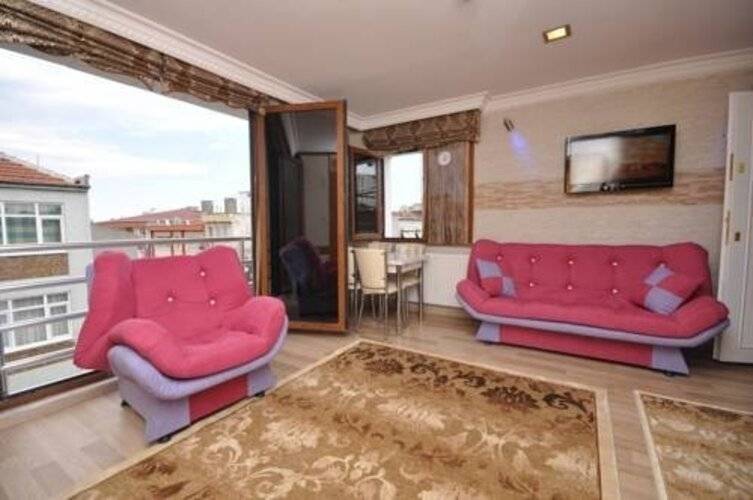 Holiday Business Otel