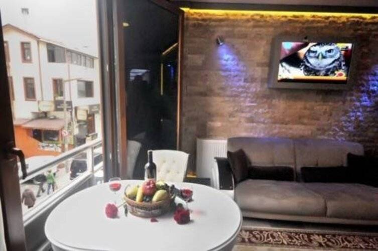 Holiday Business Otel