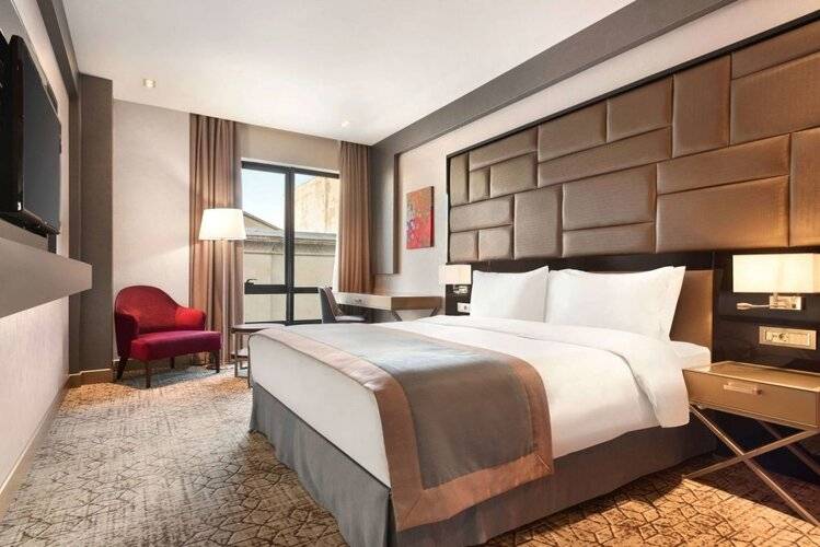 Wyndham Grand Tbilisi