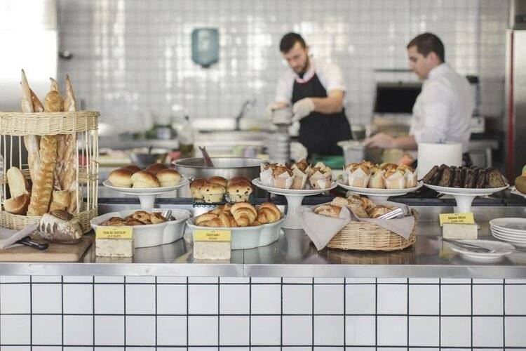 Fabrika Hostel & Suites