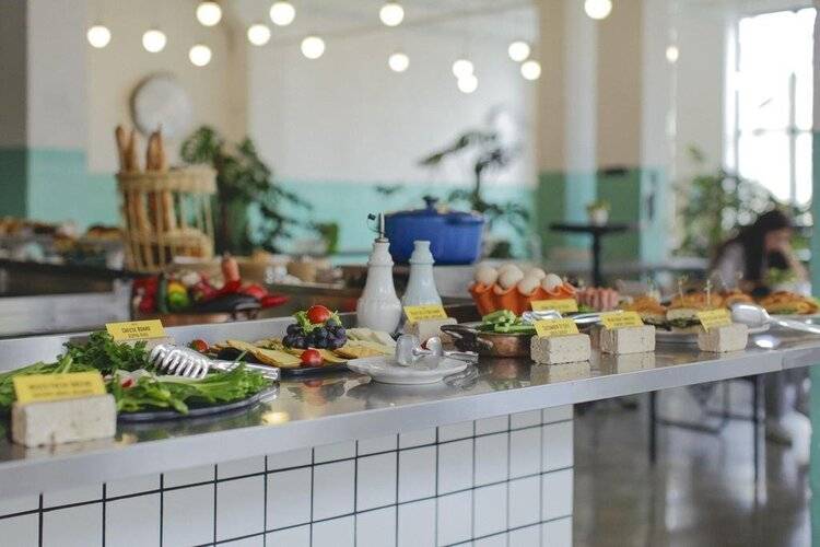 Fabrika Hostel & Suites