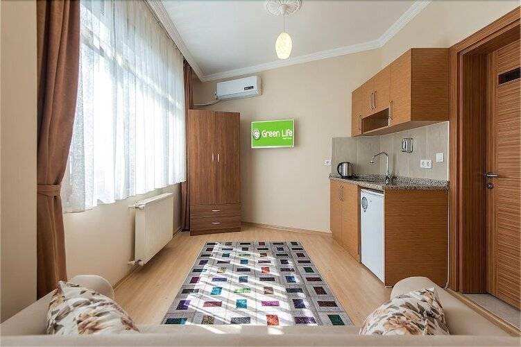Green Life Apart Hotel