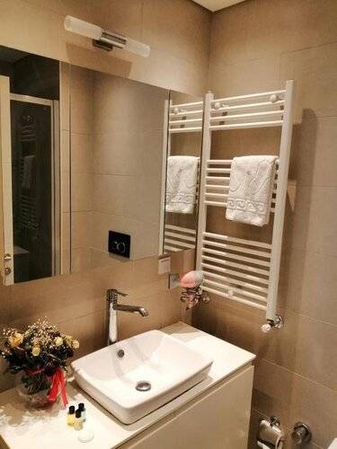 Medproper Suites