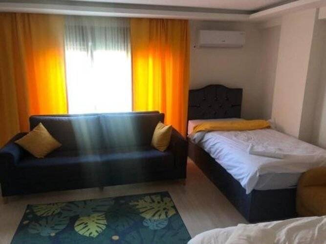 Luxx Suite