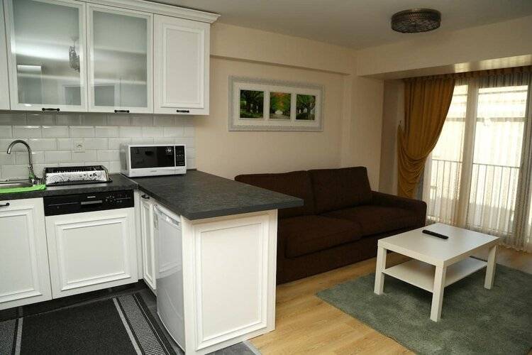 Luxx Suite