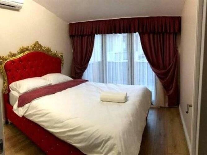 Luxx Suite