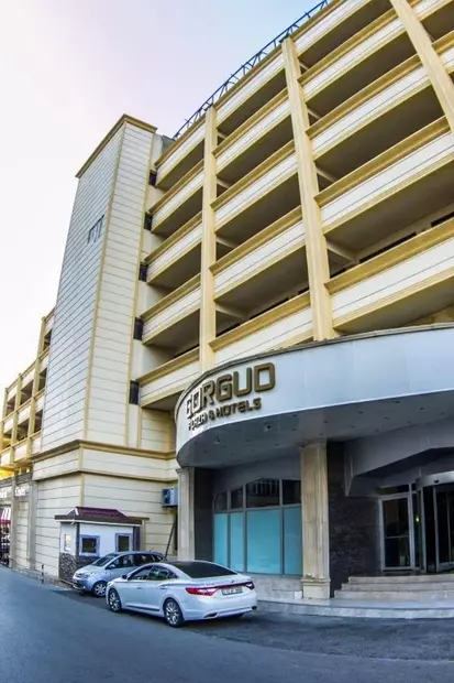 Gorgud Plaza