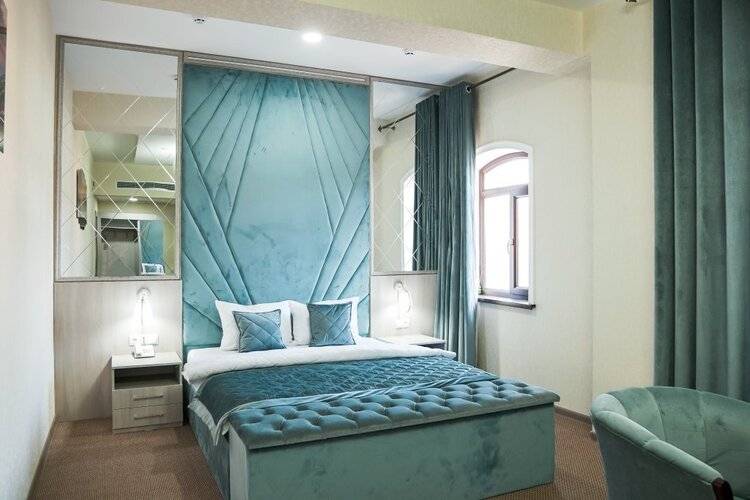 Level Hotel