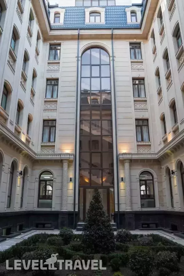 Level Hotel
