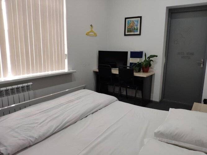 Jules Verne Hostel