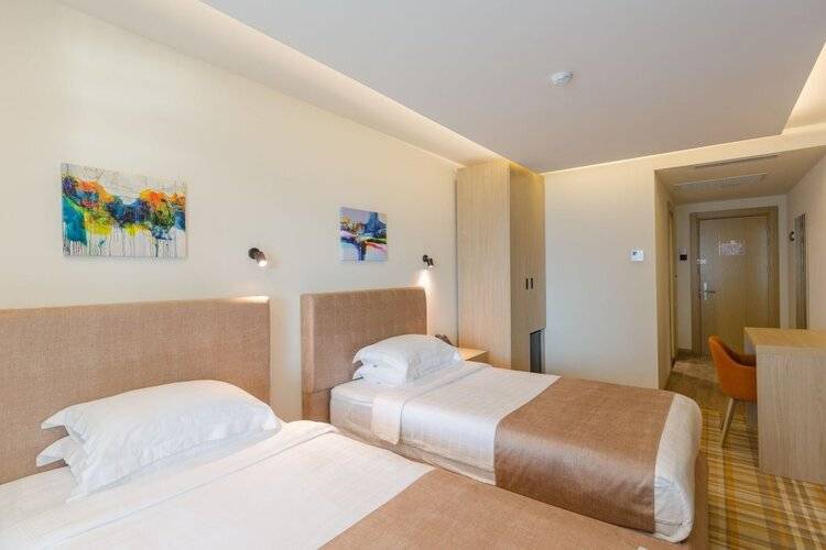 Best Western Premier Батуми