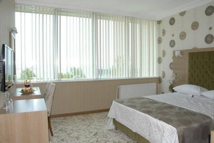 Lounge Boutique Hotel