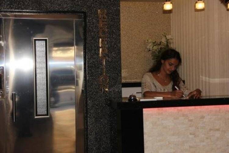 Era Palace Hotel