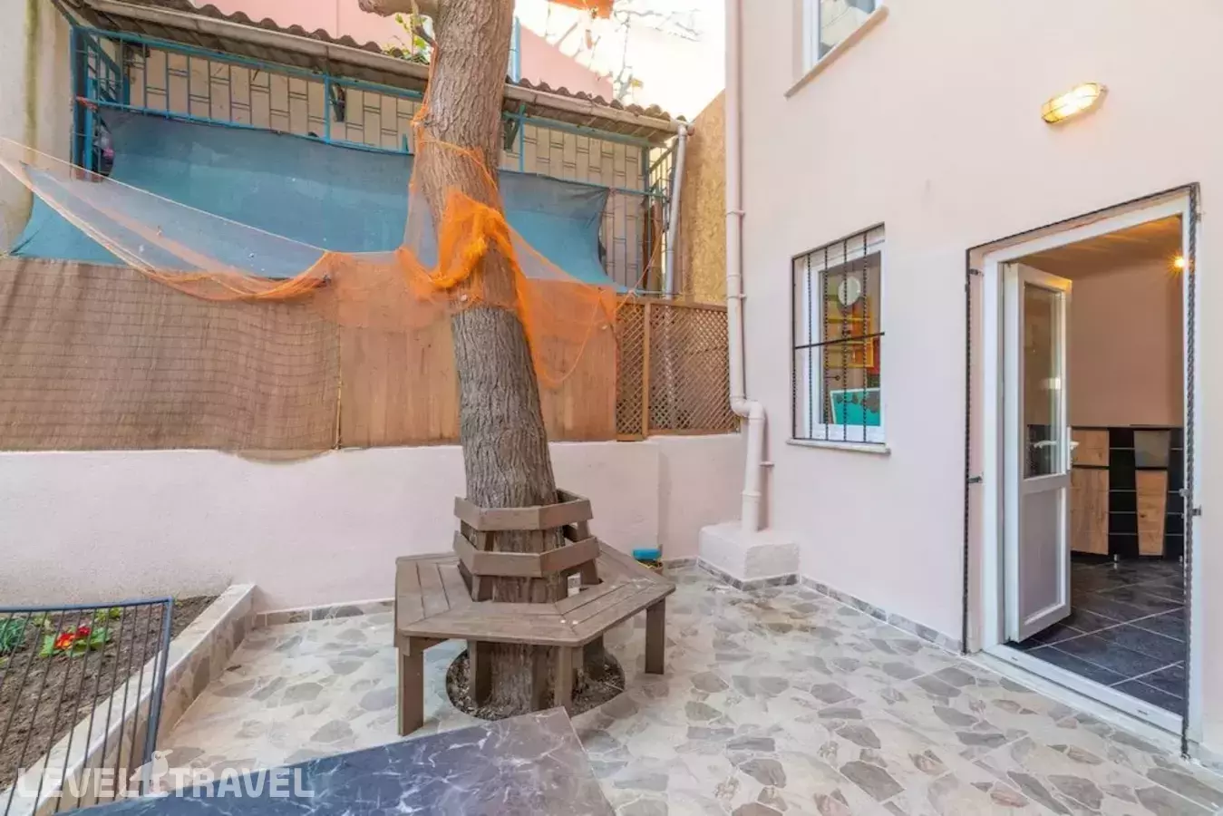 Taksim Wooden House Hostel