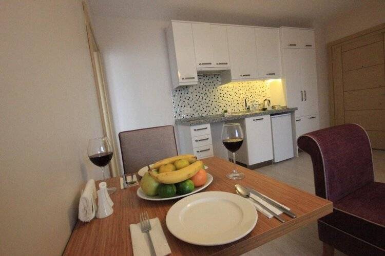 Tuzla Hill Suites