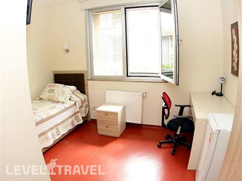 Фотография İkiz Palmiye Kiz Oğrenci Pansiyonu (Caters to Women)