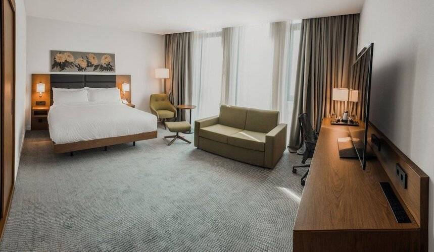 Hilton Garden Inn Тбилиси на Чавчавадзе
