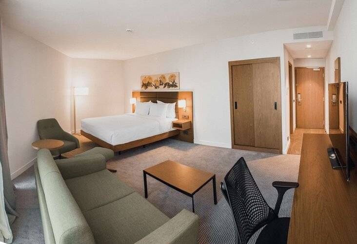Hilton Garden Inn Тбилиси на Чавчавадзе
