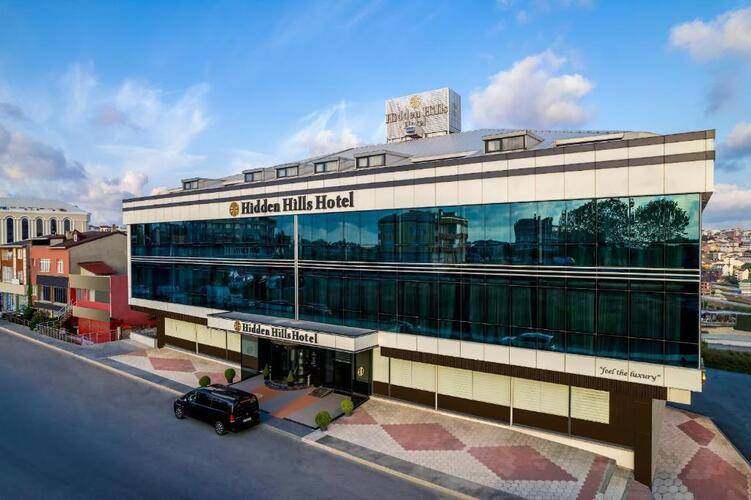 Hidden Hills Istanbul Airport