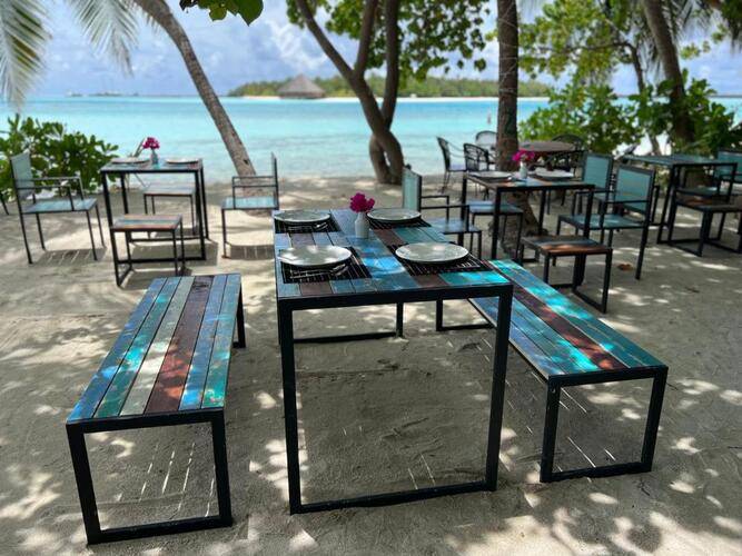 Dhiffushi Beach House