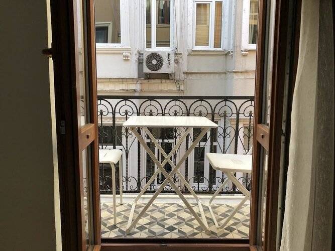 Frame Galata Hotel