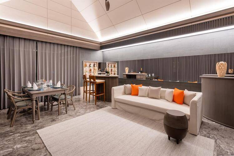 Madifushi Private Island