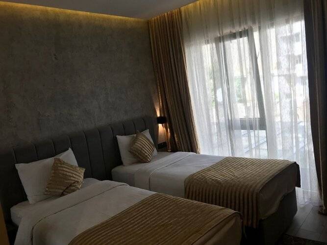 Orya Hotel