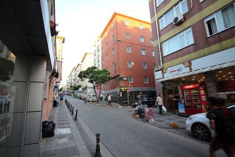Kadikoy Otel Konak