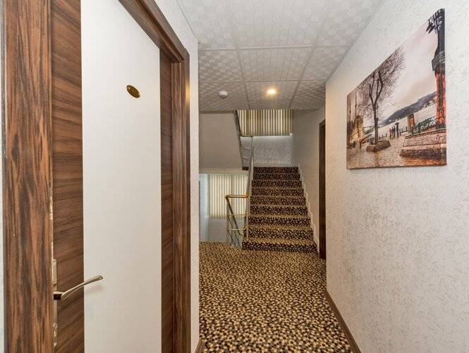 Paradise Airport Hotel